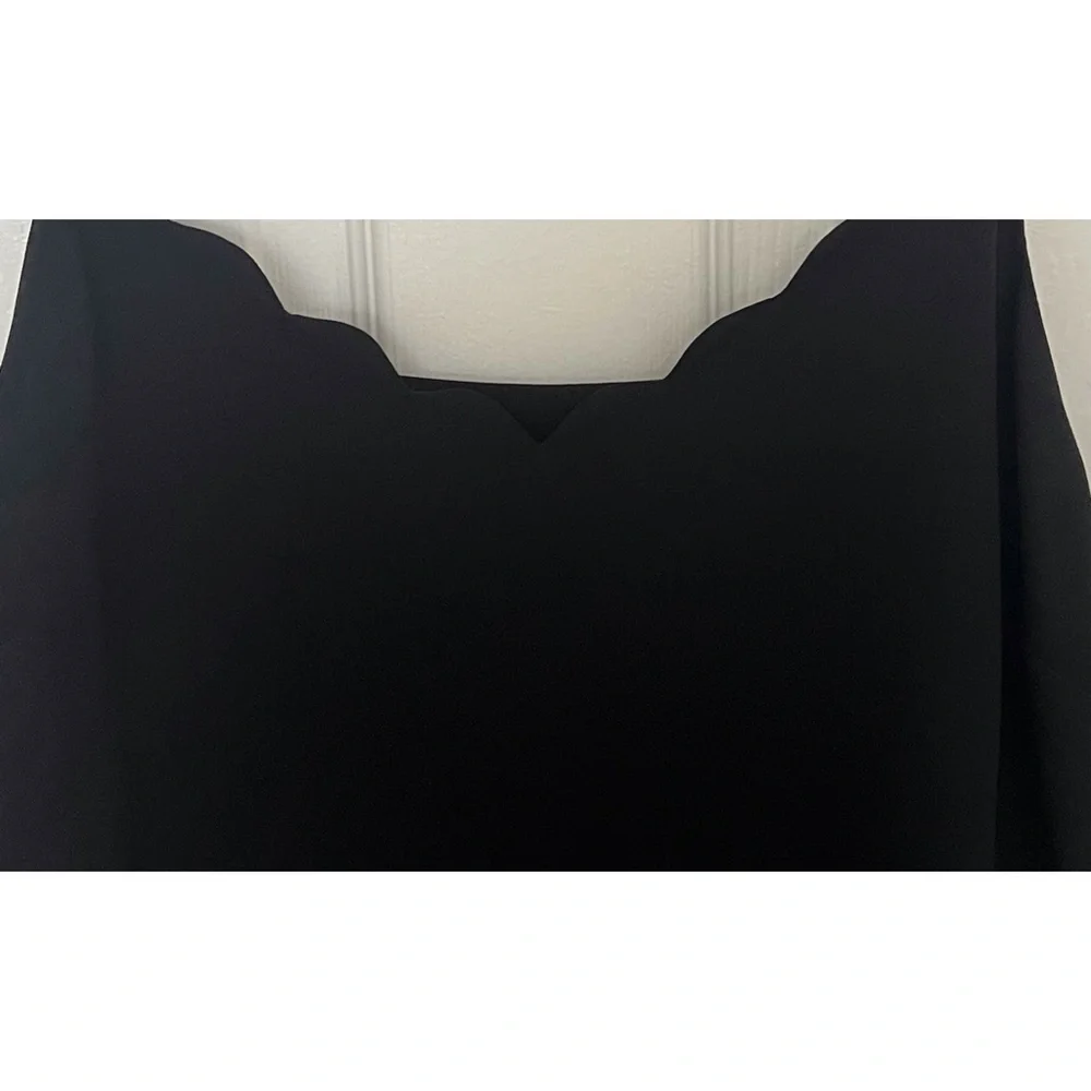 H & M womens black tank top - Picture 2 of 3